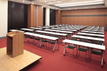 TKP神保町出版クラブホール・会議室 A+B