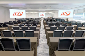 TKPガーデンシティPREMIUM品川高輪口 ホール3C