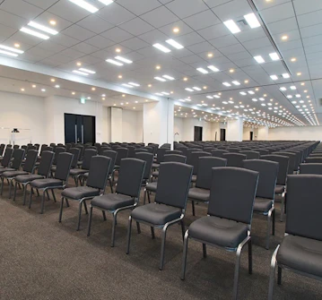 TKPガーデンシティPREMIUM横浜駅新高島 ホール2A+B+C