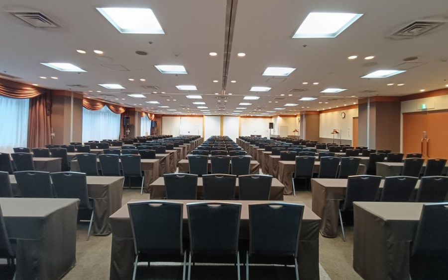 TKPガーデンシティPREMIUM大阪駅前 会議室