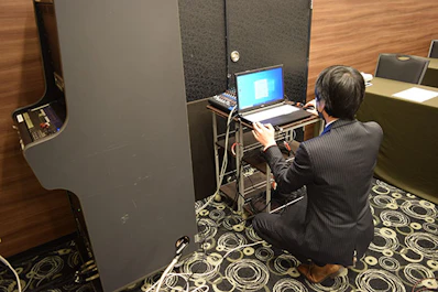 前日までに会場を用意してオンライン接続テストを実施して臨んだ