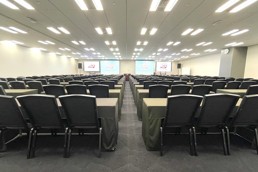 TKPガーデンシティPREMIUMみなとみらい ホールD