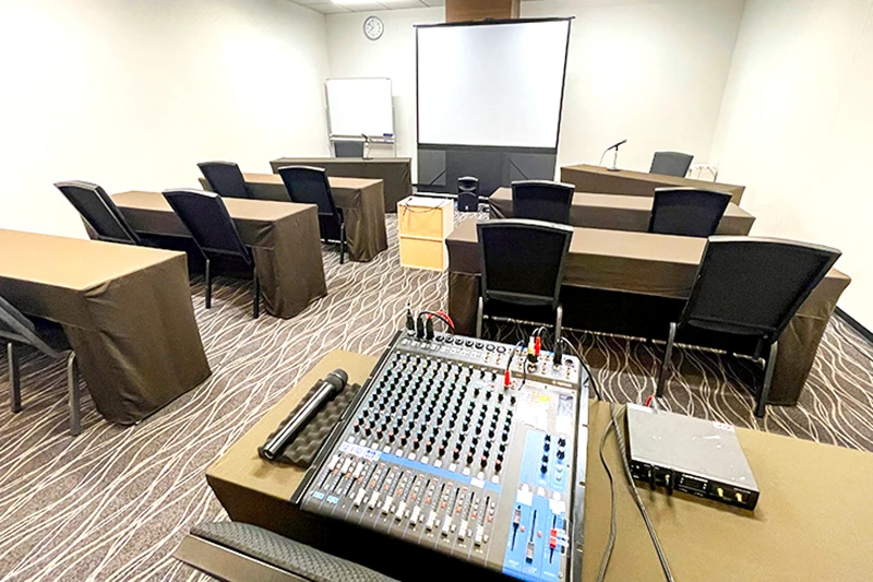 TKPガーデンシティPREMIUM仙台西口 ミーティングルーム5N