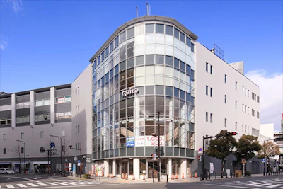 リージャスエクスプレス阪急伊丹駅 外観