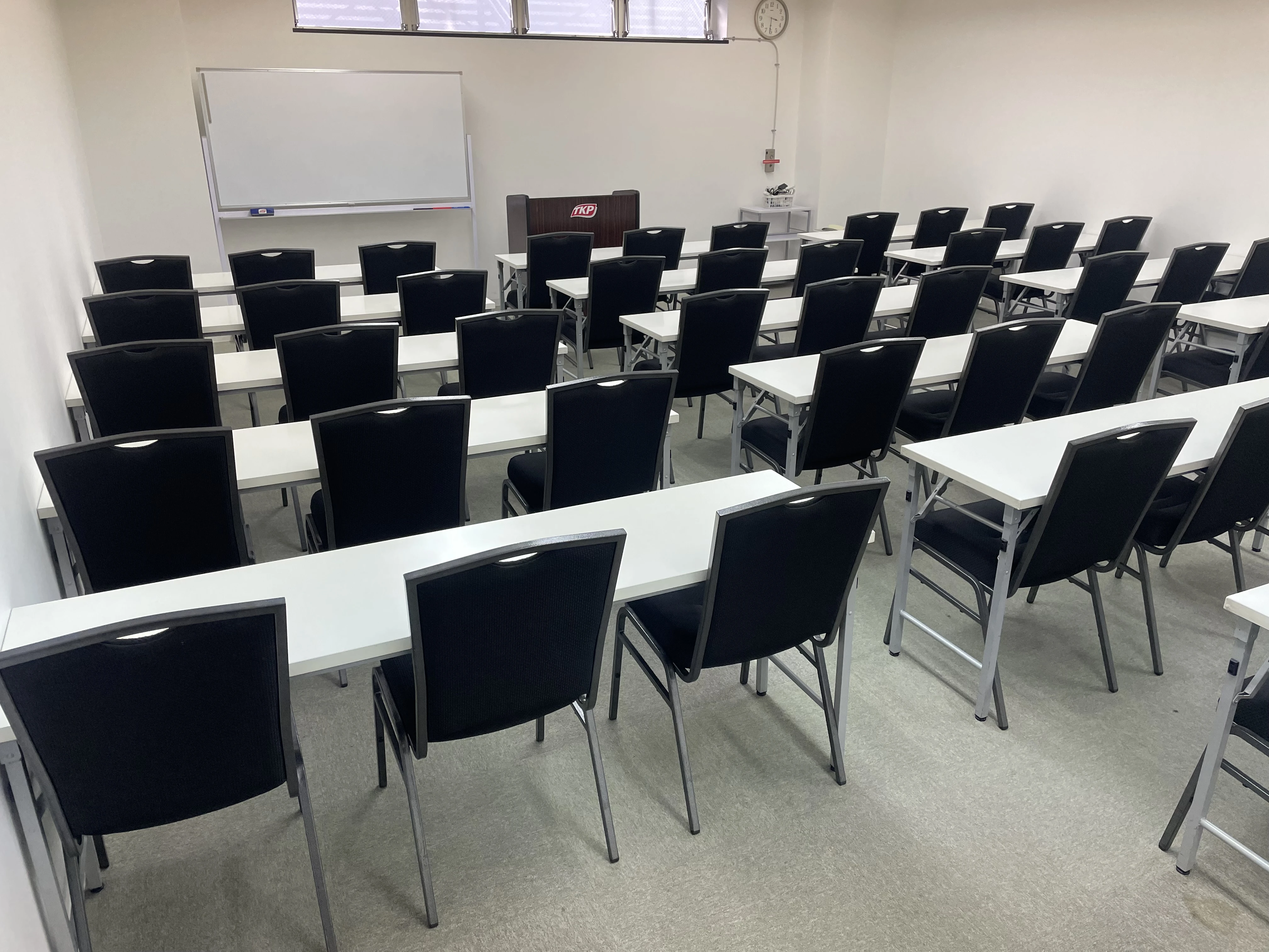 TKP神田ビジネスセンター カンファレンスルーム603