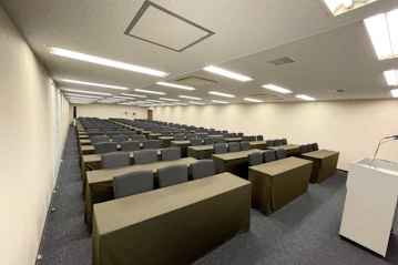 TKP横浜駅西口カンファレンスセンター ホールA
