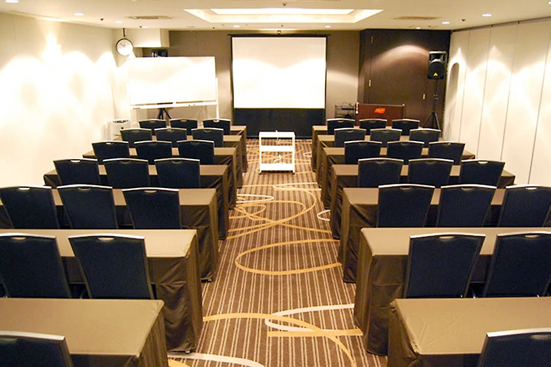 TKPガーデンシティ京都タワーホテル 7F:橘(西)