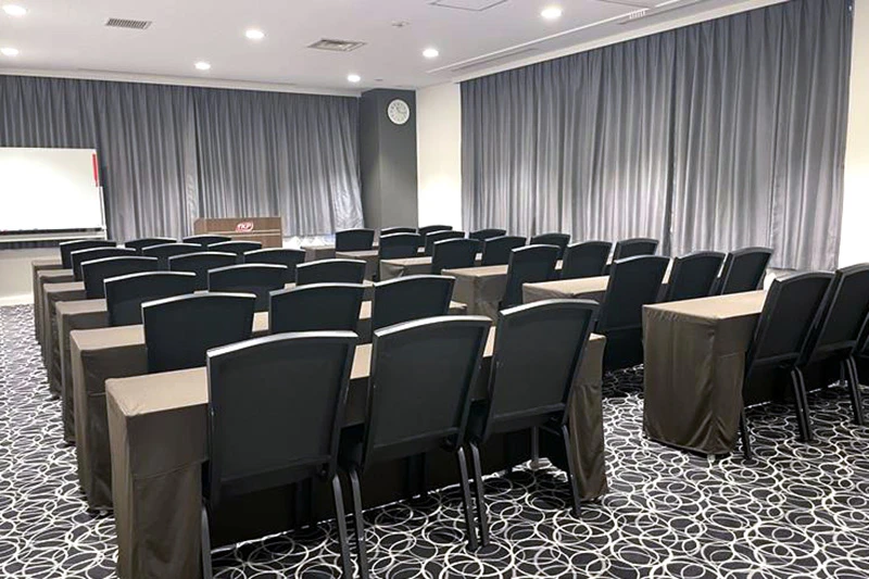 TKPガーデンシティPREMIUM横浜西口 カンファレンスルーム3B